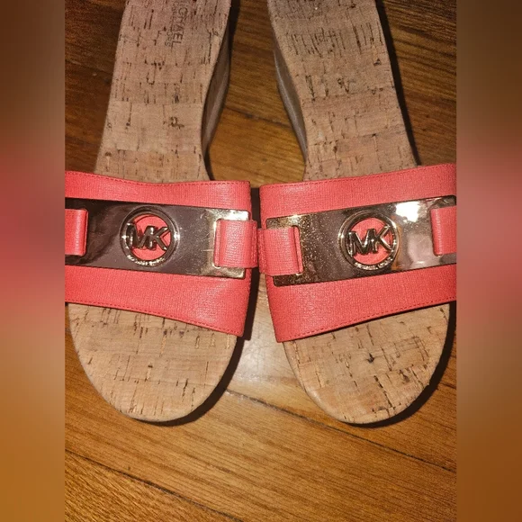 Michael Kors, Warren Platform Slide Cork Slip on Sandals with 3 inch heel. Sz 8 - Picture 6 of 8